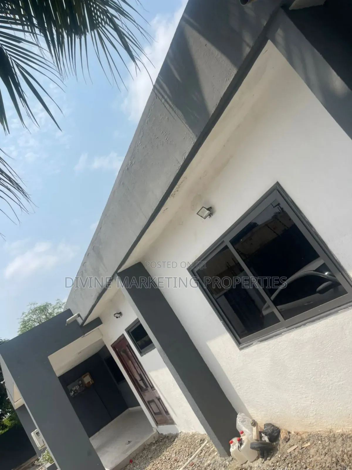 2bdrm Apartment in Academic University, ECOMOG for rent