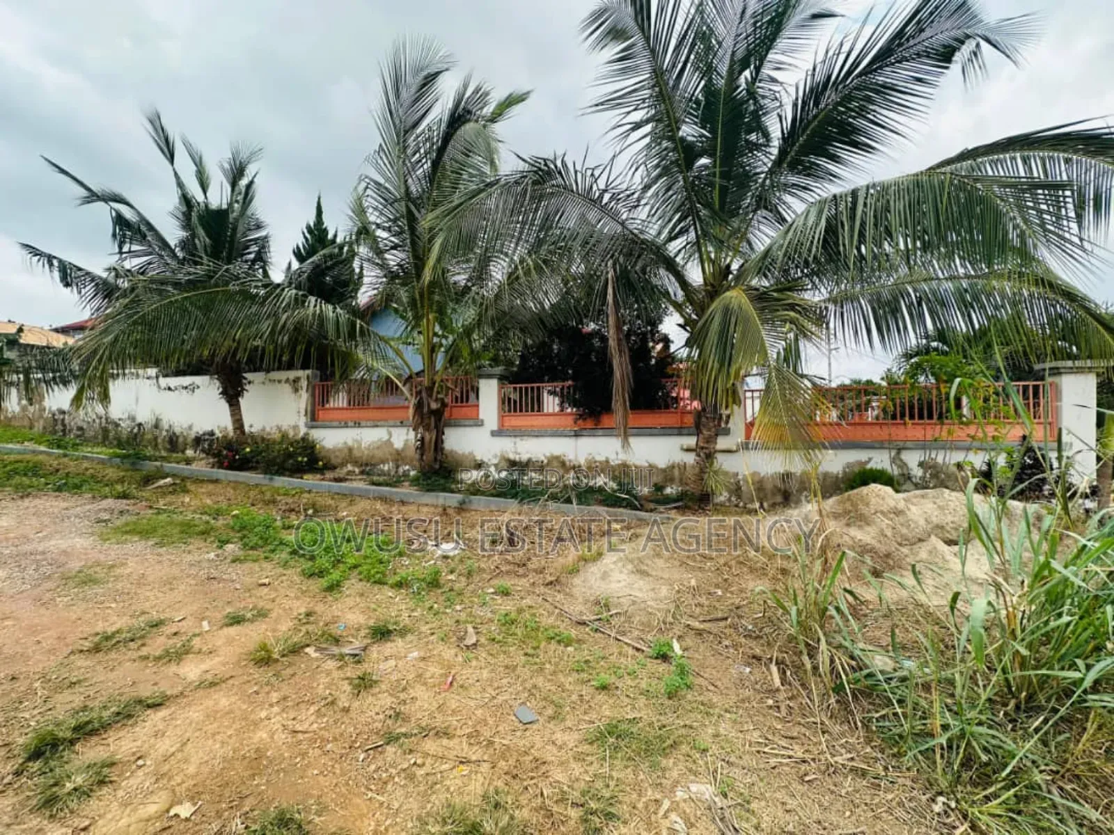 5bdrm House in Santasi Nkronza, Kumasi Metropolitan for sale