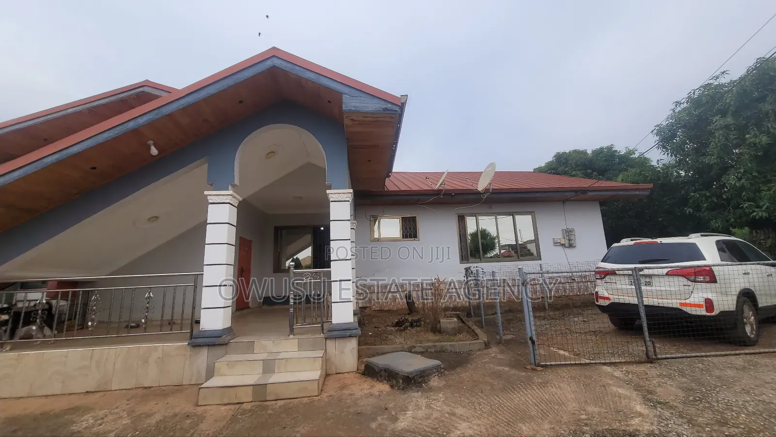 5bdrm House in Santasi Nkronza, Kumasi Metropolitan for sale