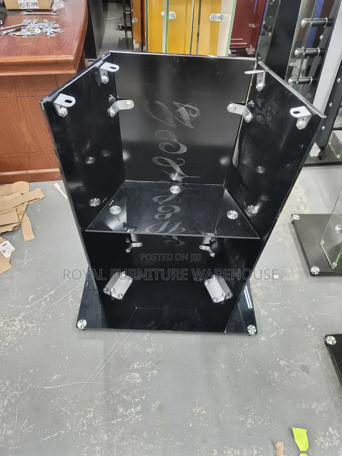 Glass Pulphit