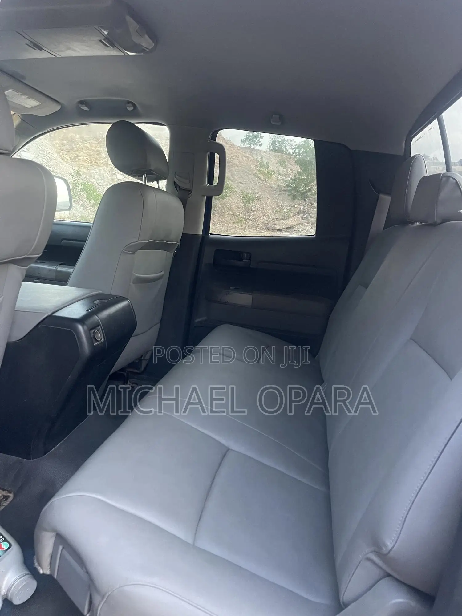 Toyota Tundra CrewMax Limited 5.7L 2010 Blue
