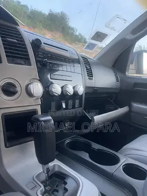 Toyota Tundra CrewMax Limited 5.7L 2010 Blue
