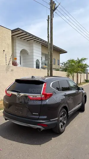 Honda CR-V Touring 4dr SUV AWD (1.5L 4cyl CVT) 2017 Gray