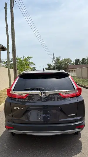 Honda CR-V Touring 4dr SUV AWD (1.5L 4cyl CVT) 2017 Gray