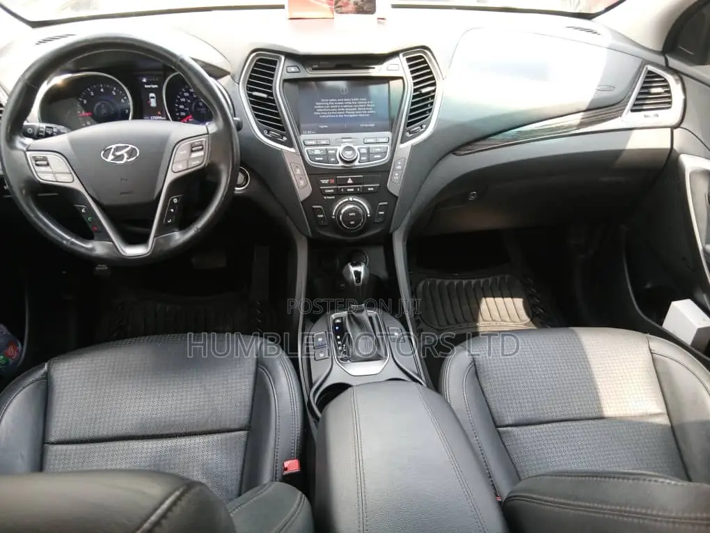 Hyundai Santa Fe 2014 White