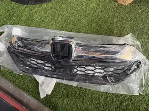Honda CRV 2017 Top Grille Available