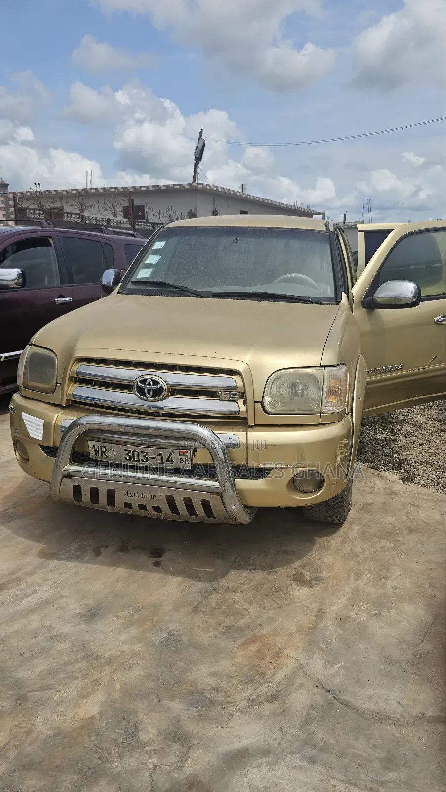Toyota Tundra 2010 Gold