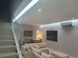 3bdrm House in Oyarifa for sale