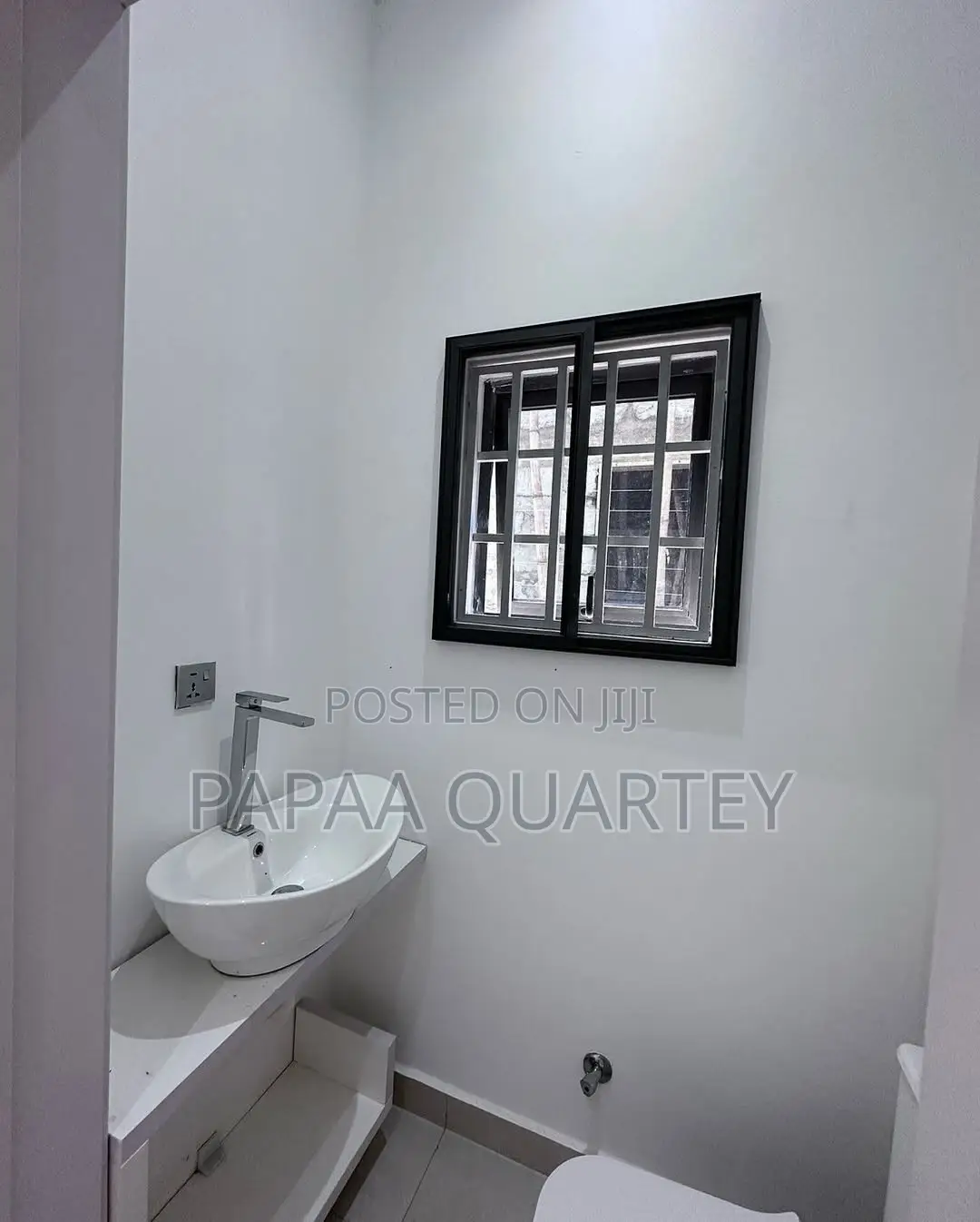 3bdrm House in Oyarifa for sale