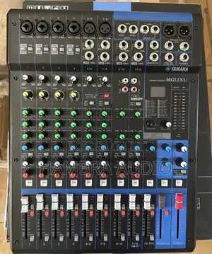 Yamaha 12 Channel Mixer Mg12xu