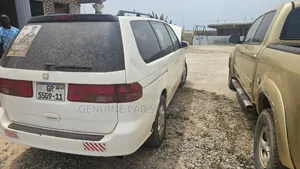 Honda Odyssey Touring 2011 White