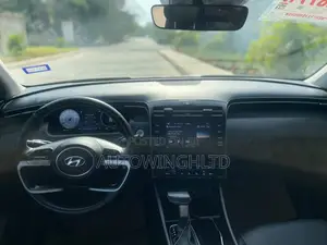 Hyundai Tucson SEL 2023 Silver