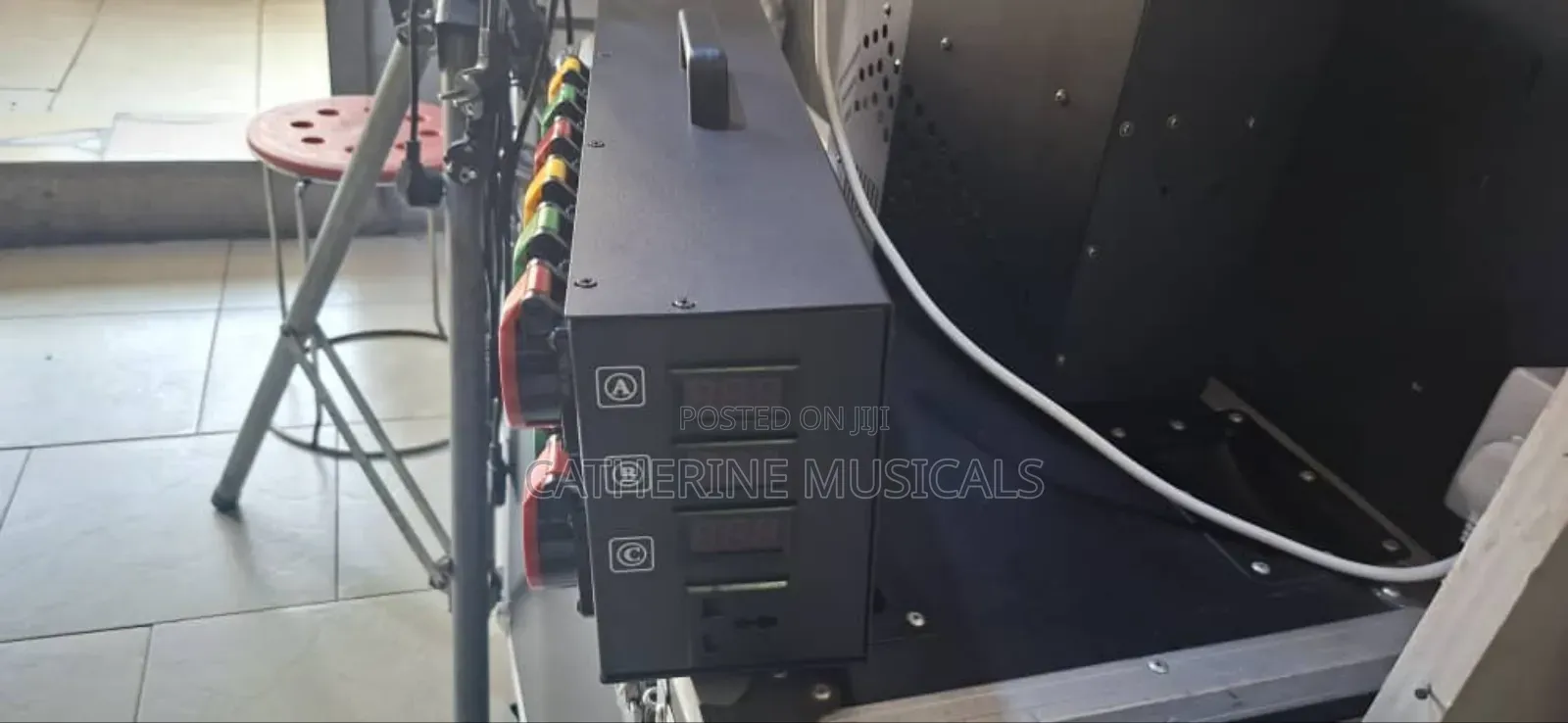 12 Channel Powered Supply