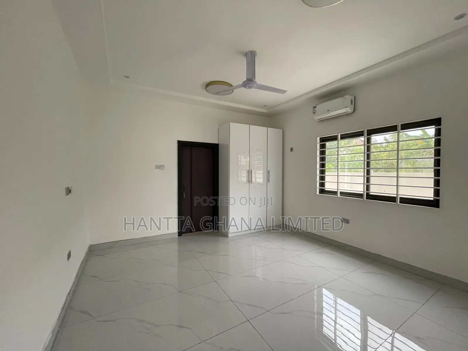 4bdrm House in West Legon, Medifem Area for sale