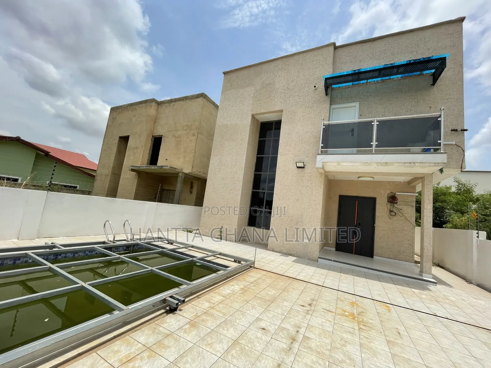 4bdrm House in West Legon, Medifem Area for sale