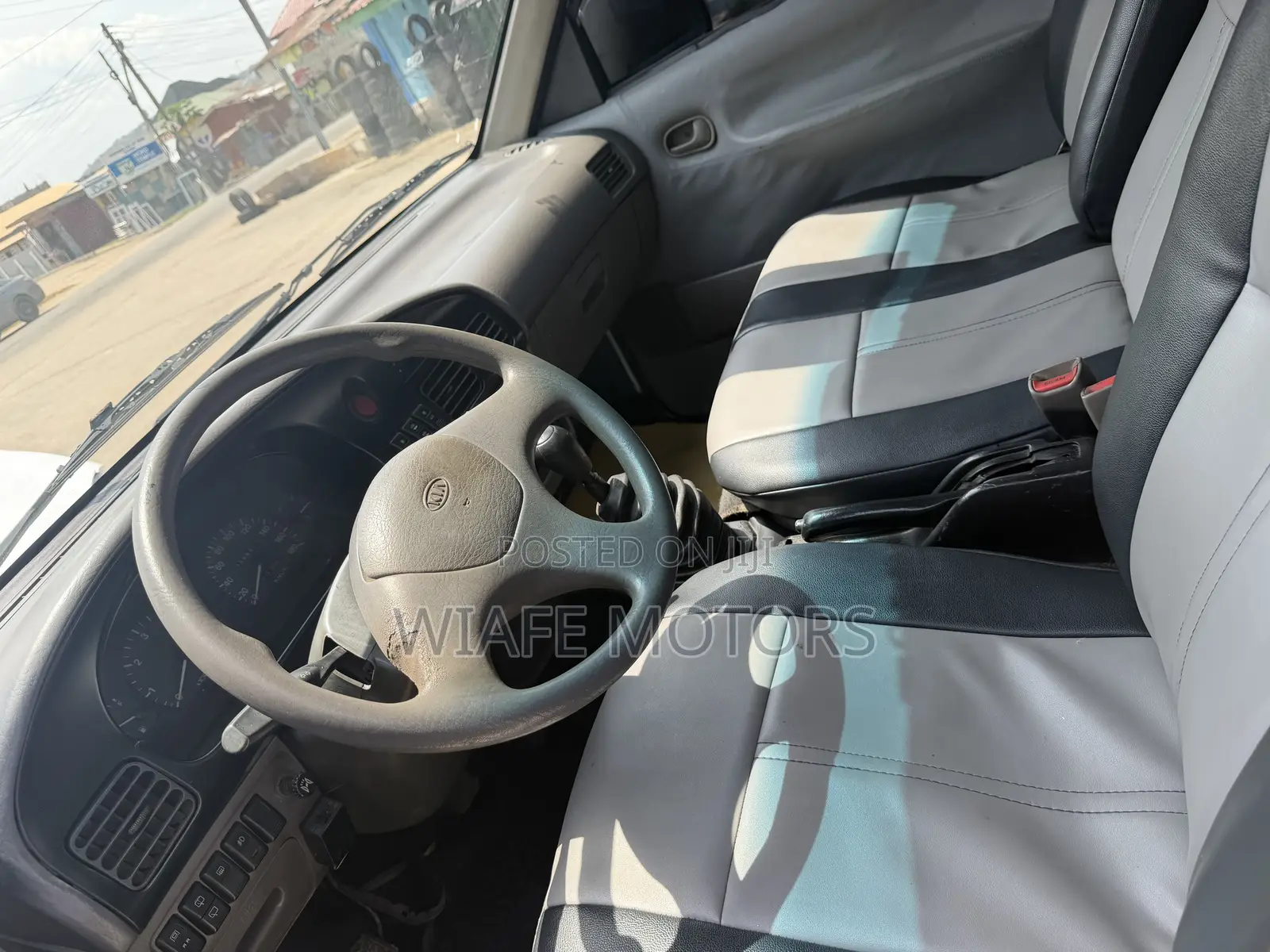 Kia Pregio 1999 White