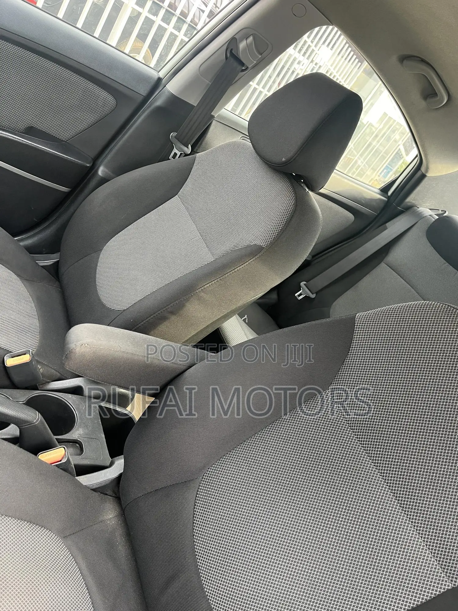 Hyundai Accent GLS 4dr Sedan (1.6L 4cyl 6A) 2015 White
