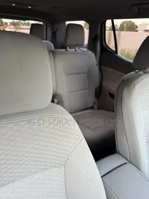 GMC Acadia SLE-1 AWD 2018 White
