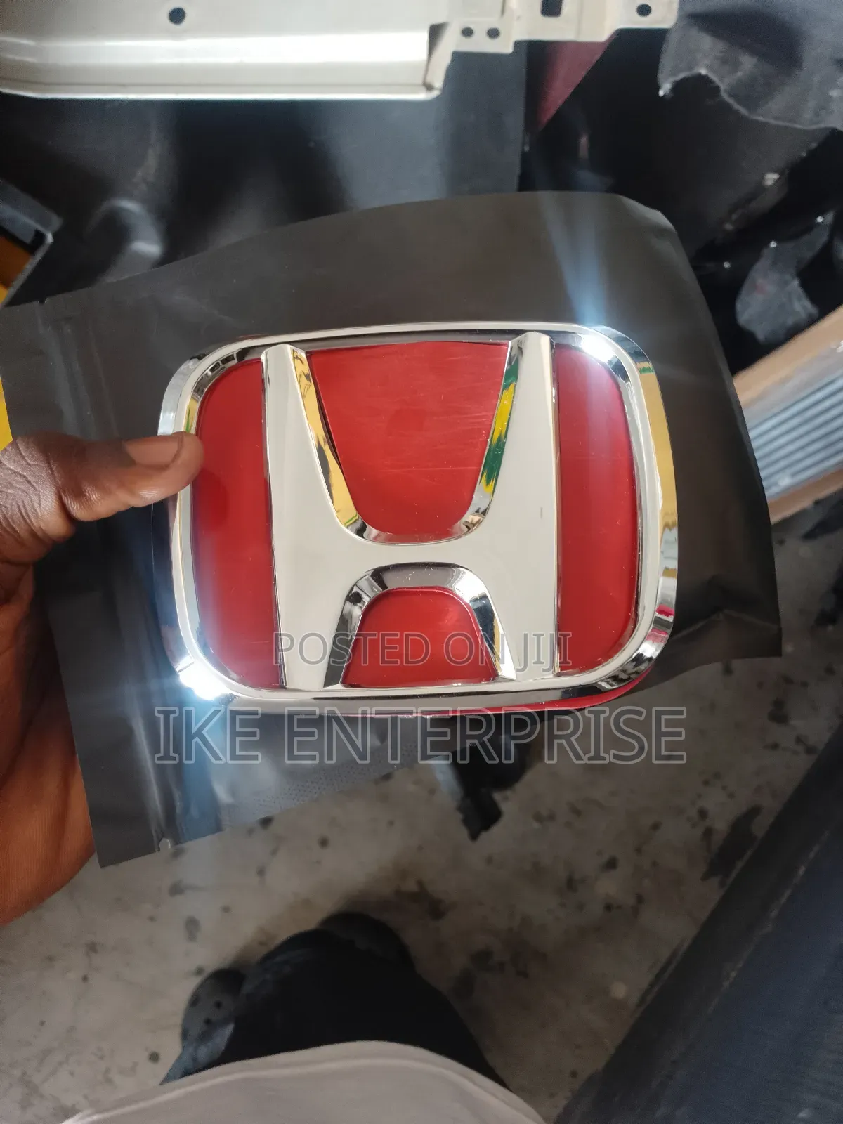 Honda Civic Crown/Emblem 2016,2017,2018,2019,2020,2021