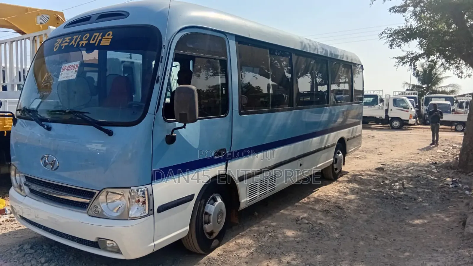 Hyundai County 2015 Blue