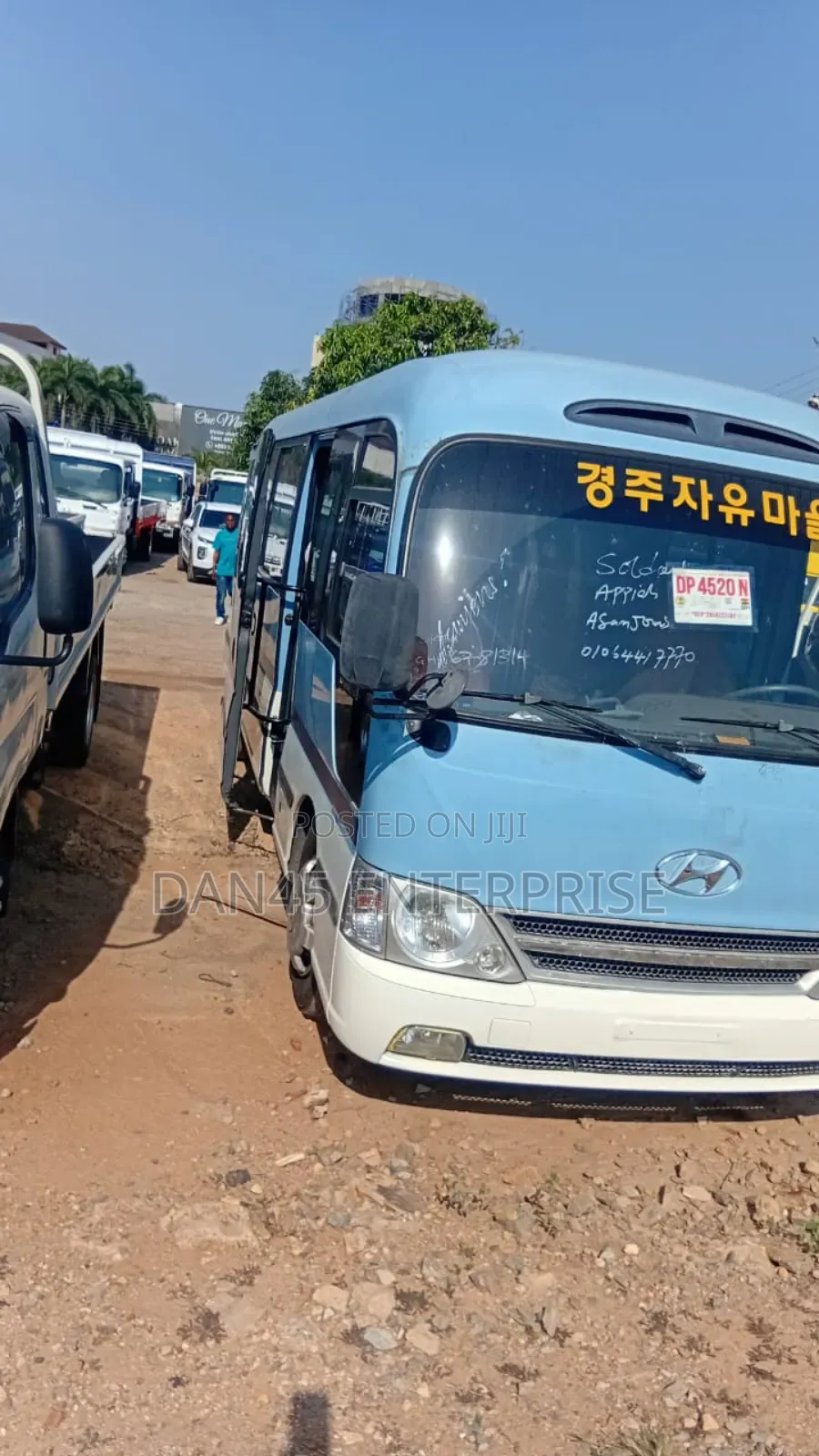 Hyundai County 2015 Blue