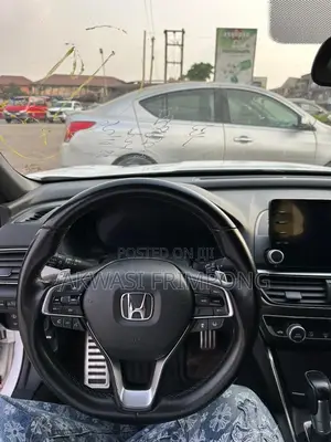Honda Accord Sport (1.5L 4cyl Turbo CVT) 2019 White