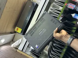 Laptop Dell Latitude 5300 8GB Intel Core i5 SSD 256GB