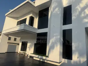 4bdrm House in Ashongman Estate, Pure Water for sale