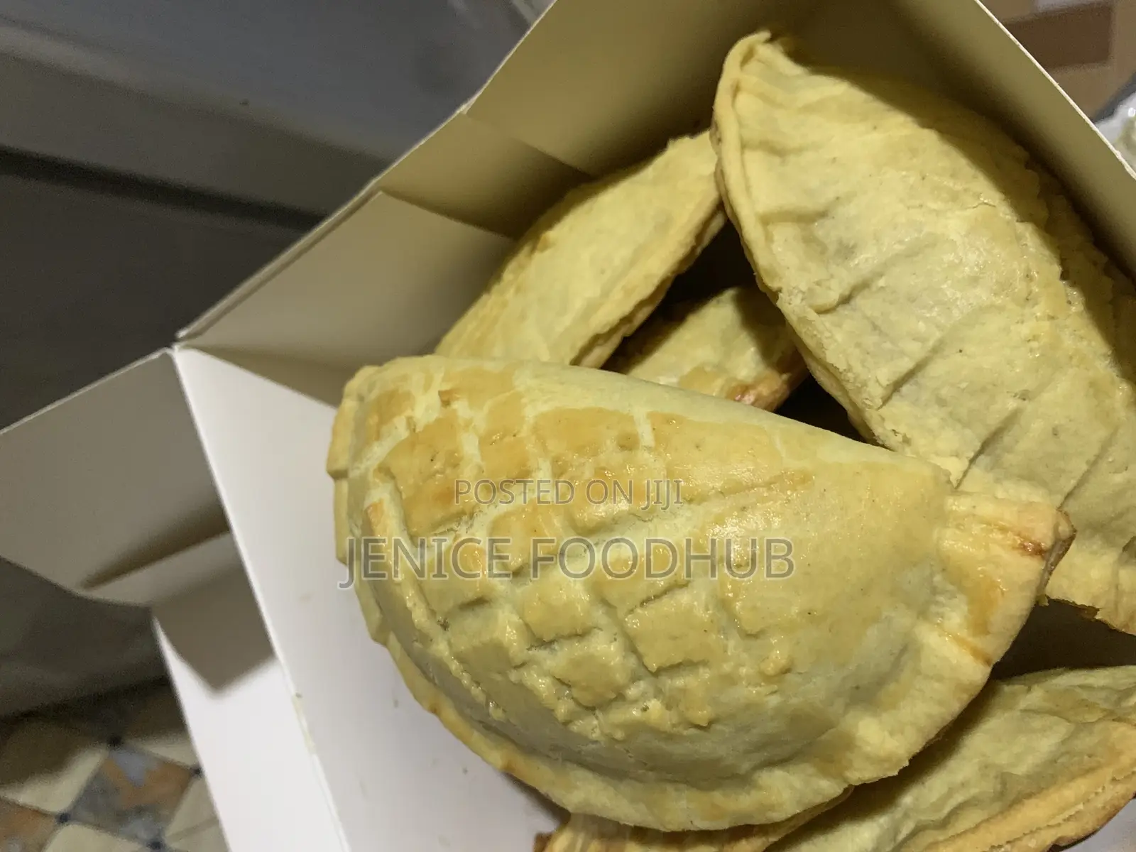 Meatpie,Sausage Rolls