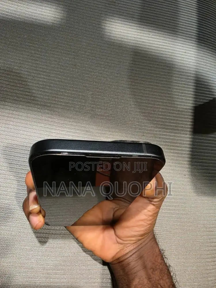 Apple iPhone 15 128 GB Black