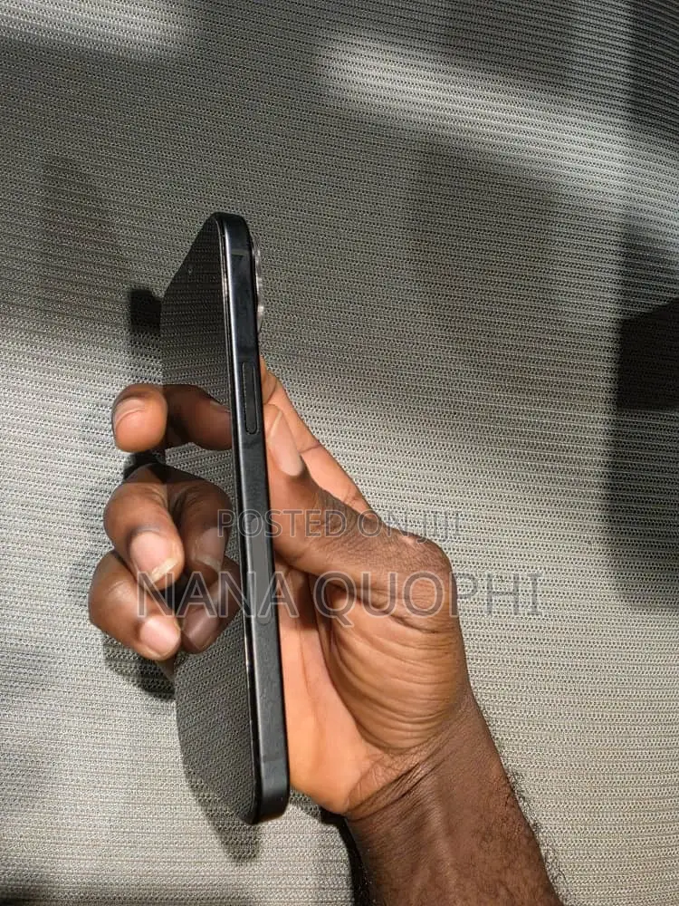 Apple iPhone 15 128 GB Black