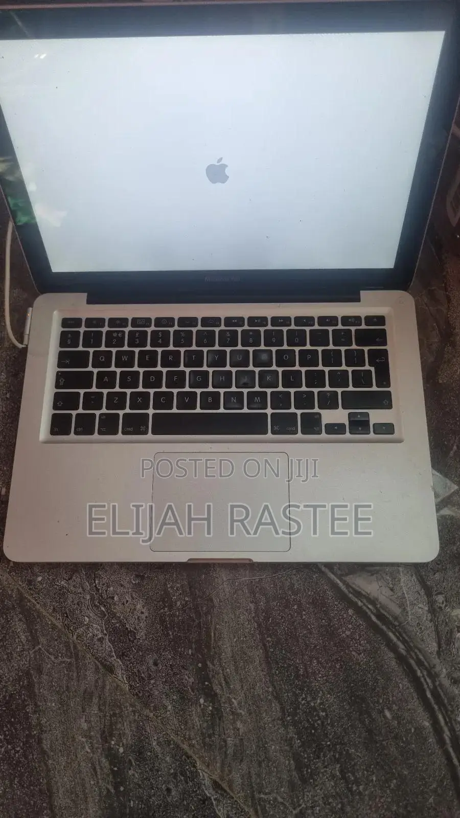 Laptop Apple MacBook Pro 8GB Intel Core i5 SSD 500GB