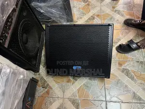 RCF Active Stage Monitor Tt+