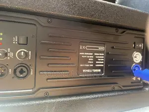 RCF Active Stage Monitor Tt+