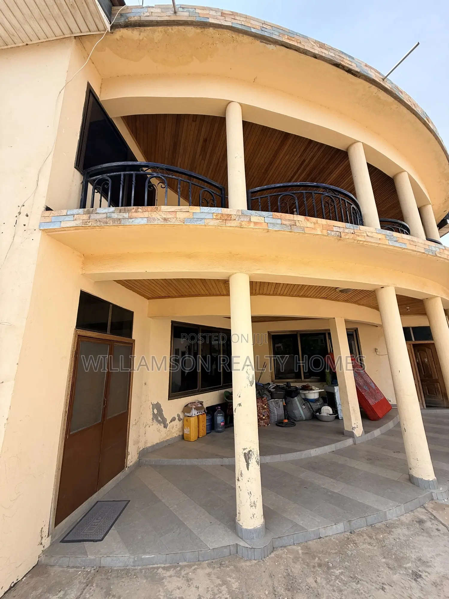 1bdrm Apartment in Hfc Estate Area, Spintex for rent
