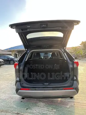Toyota RAV4 2021 Black