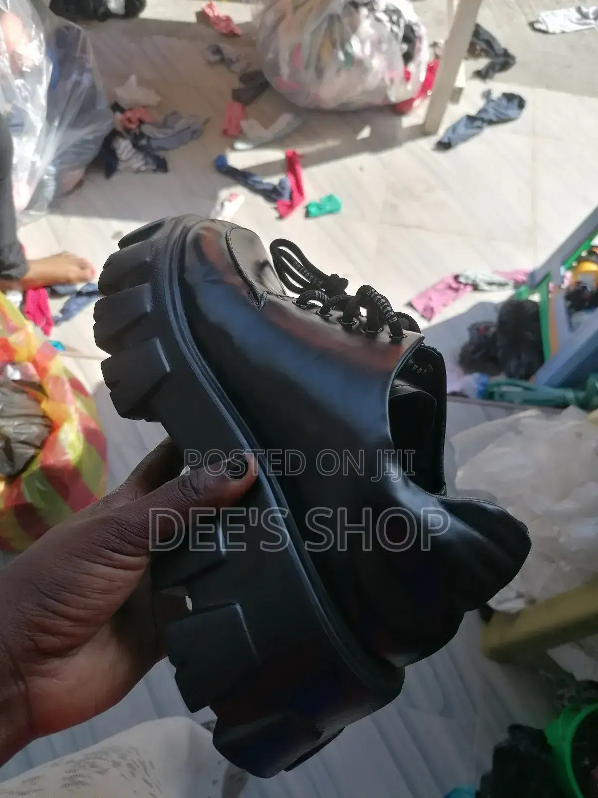 Men's Shoe