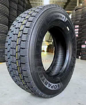 This Is Original Yokohama for Daf Xf 285/70/19.5 Tires Available Stock
