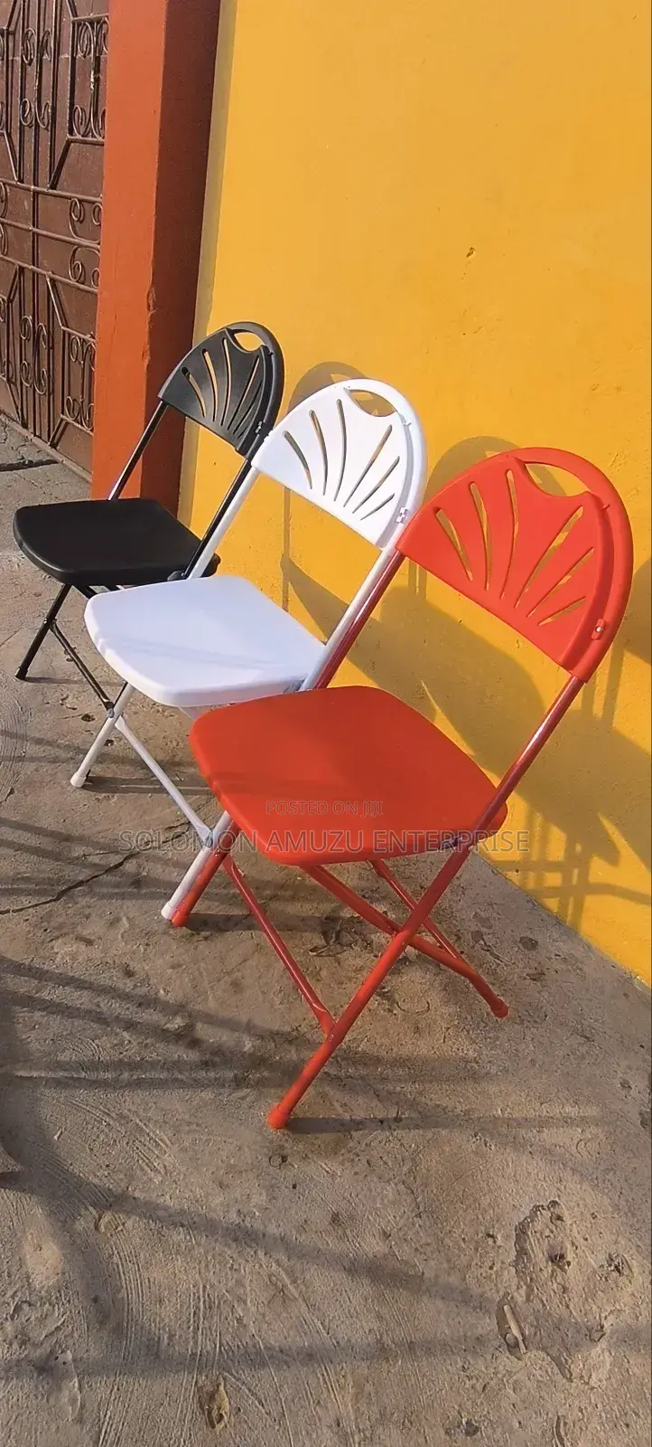 Fanback Foldable Chairs