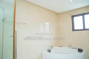 4bdrm House in Fenchley Court, School Junction for sale