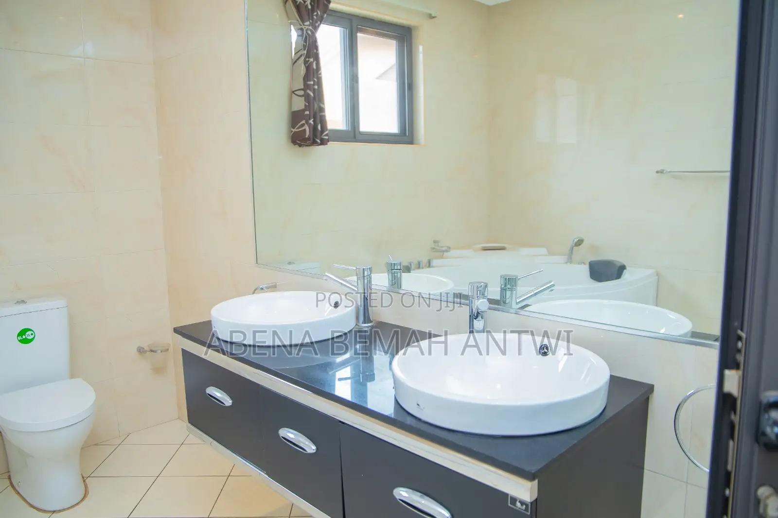 4bdrm House in Fenchley Court, School Junction for sale