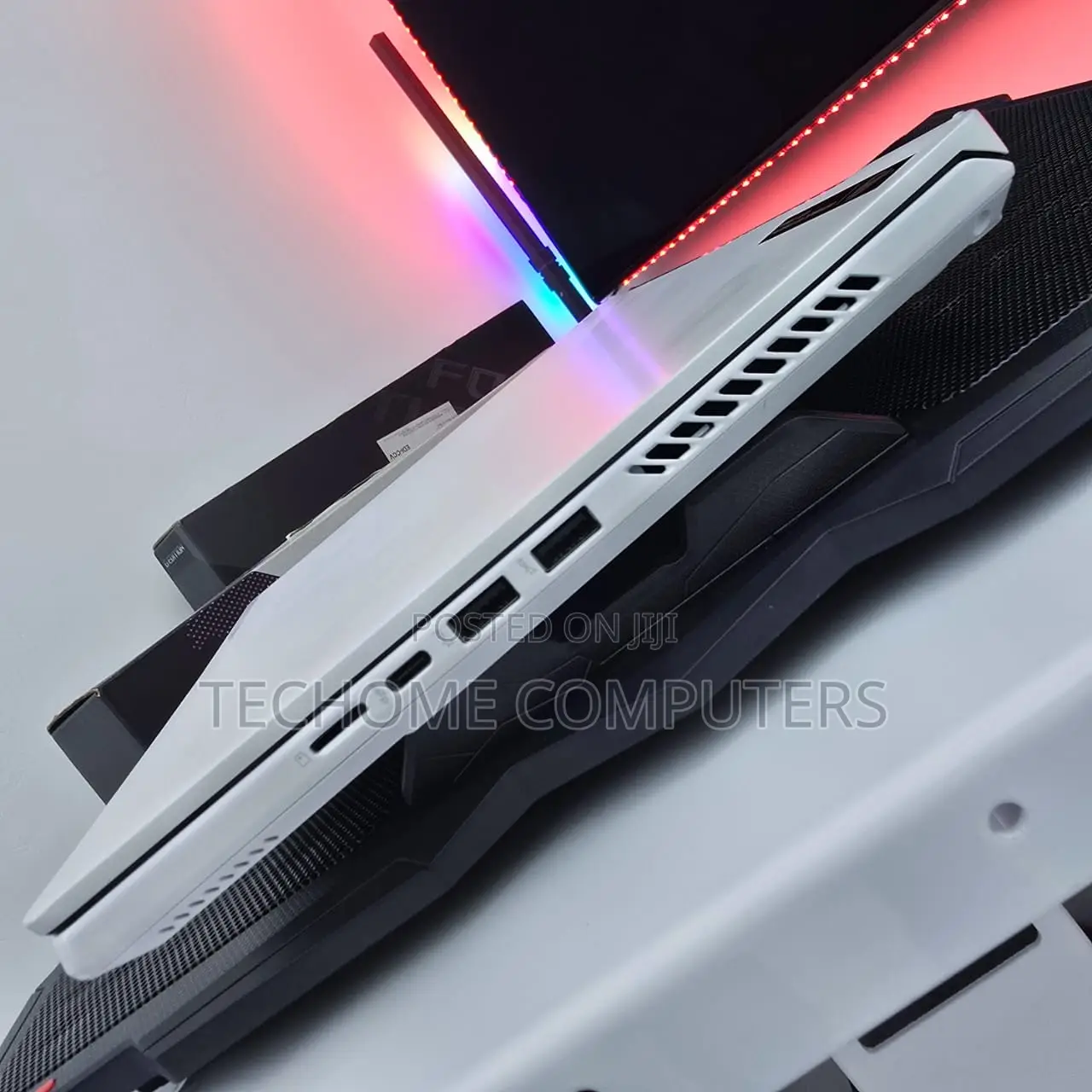 Laptop Asus ROG Zephyrus G14 16GB AMD Ryzen 9 SSD 1T