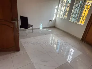 4bdrm House in Oyarifa, Ghana Flag for sale