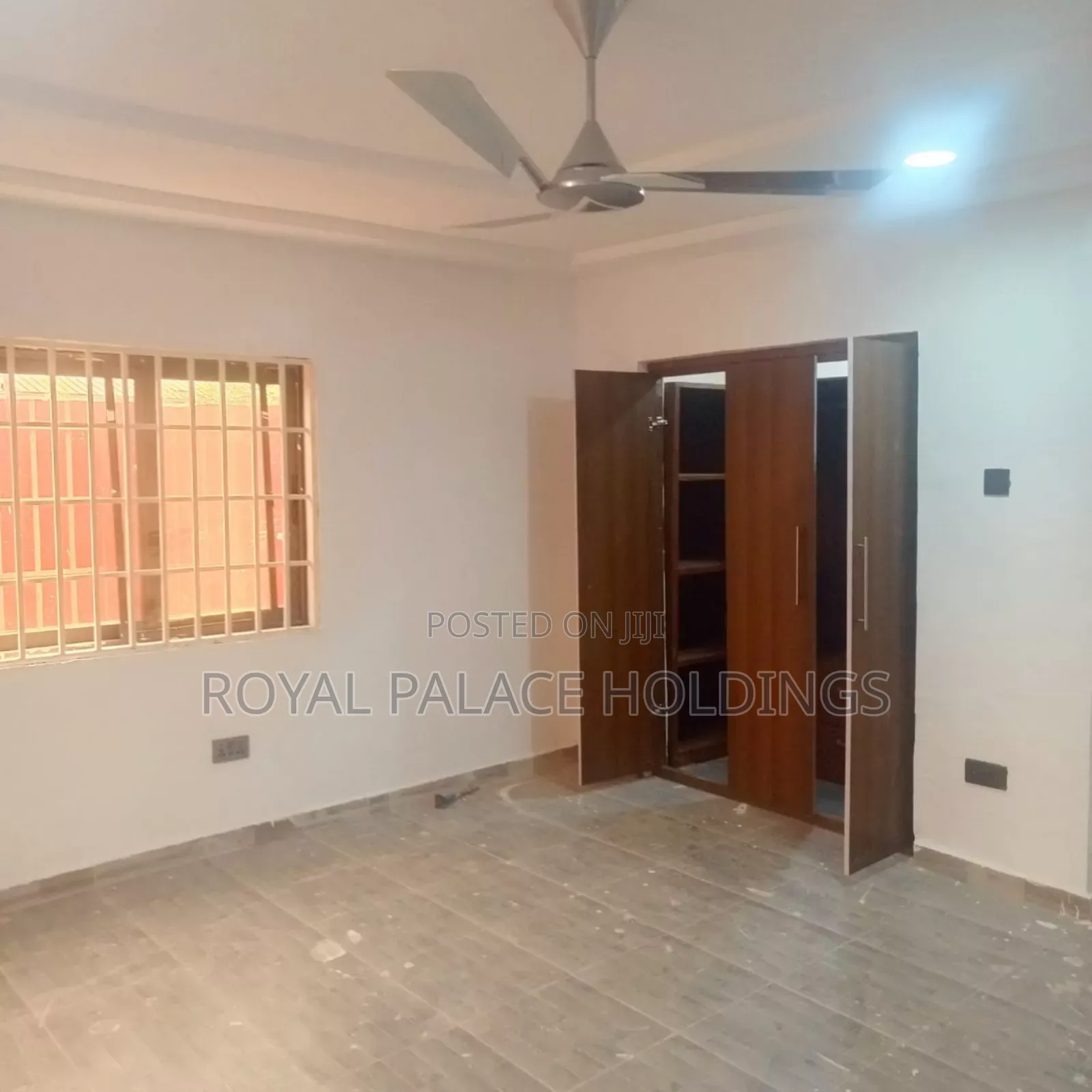 4bdrm House in Oyarifa, Ghana Flag for sale