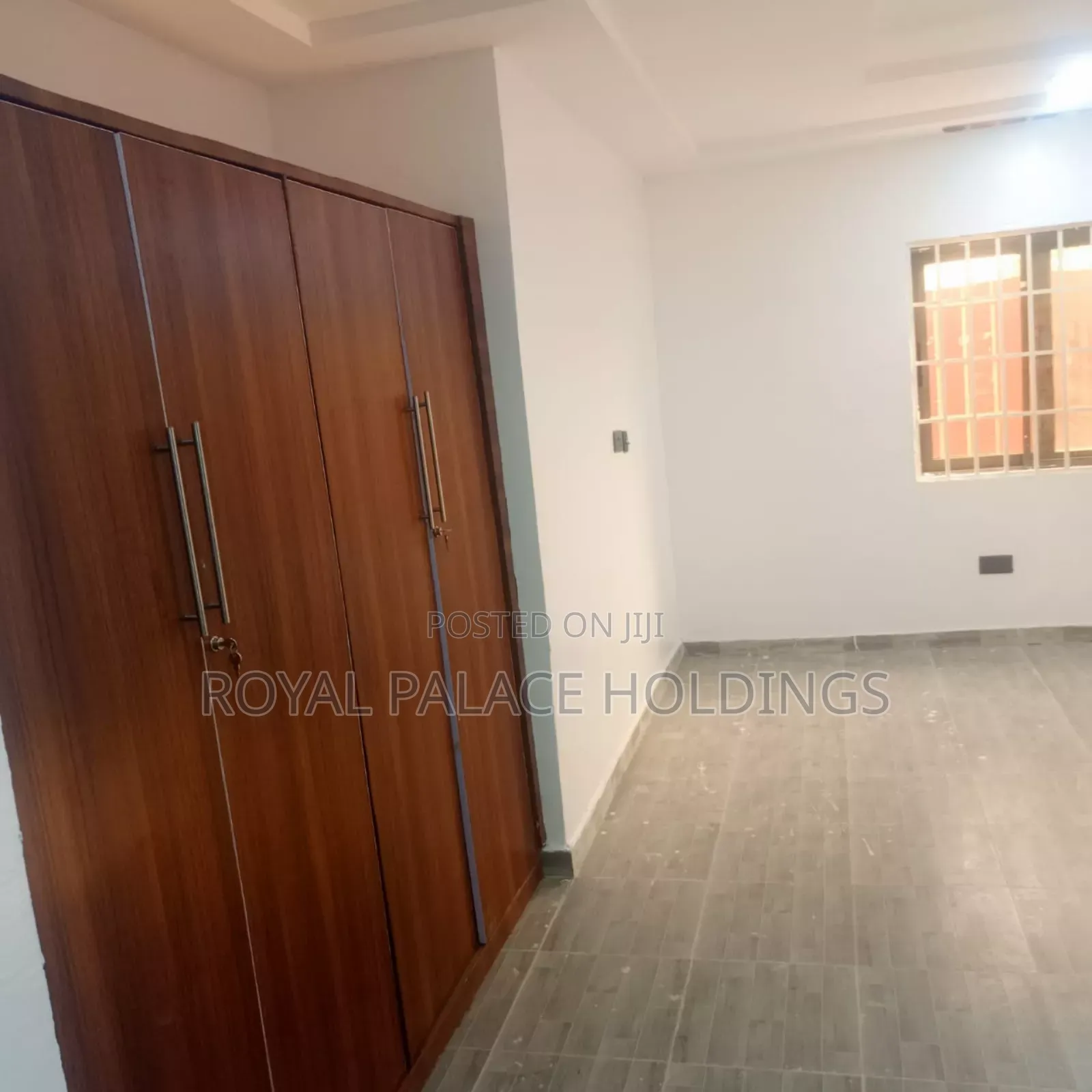 4bdrm House in Oyarifa, Ghana Flag for sale