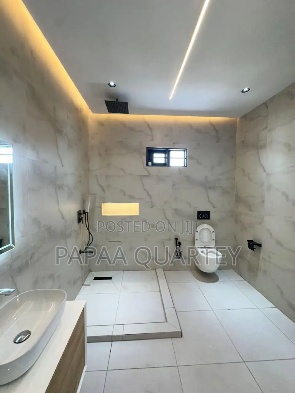 3bdrm House in Lake Side Estate for sale