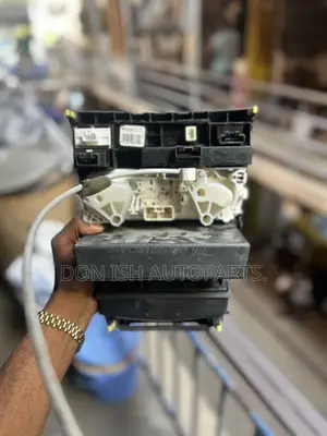Corolla S Face or Console.