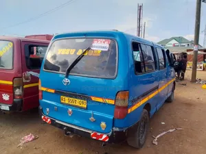 Toyota HiAce 2008 Blue