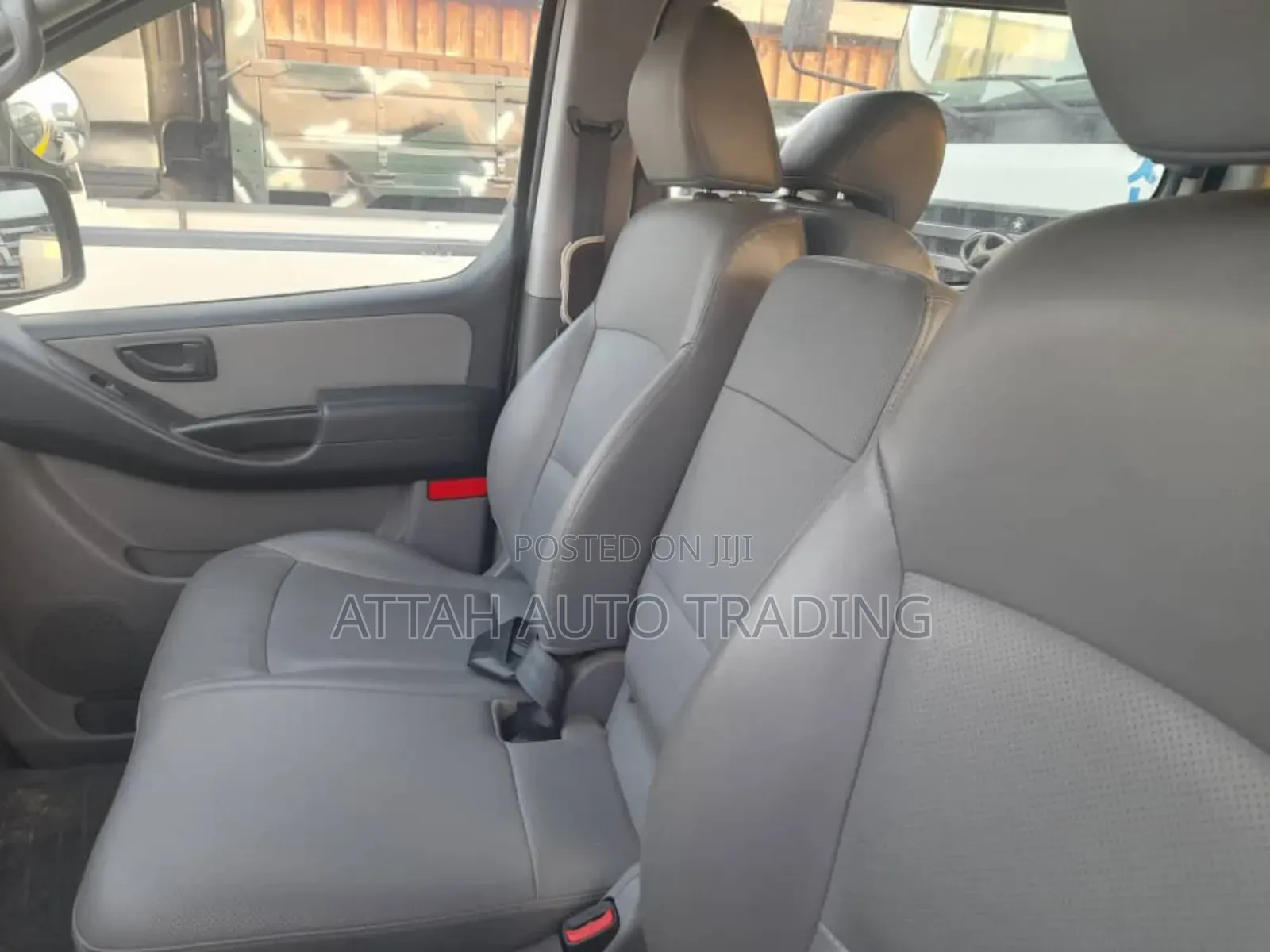 Hyundai Starex 2000 Silver