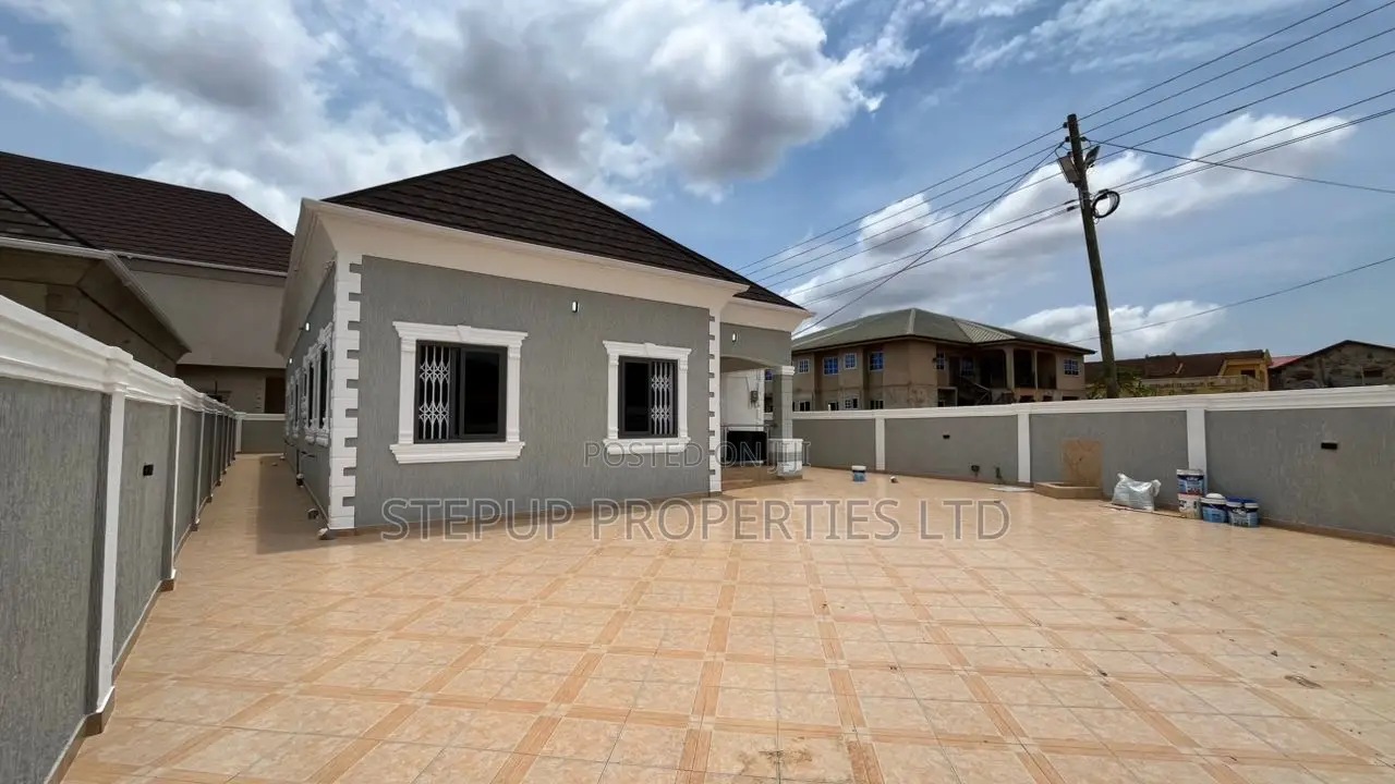 3bdrm House in Tantra Hills for sale